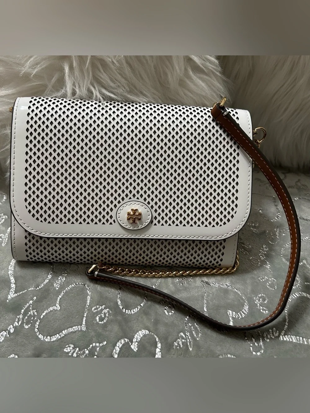 NWT Tory Burch, Sm White Fleming Diamond Perforated Convertible Leather Crossbod
